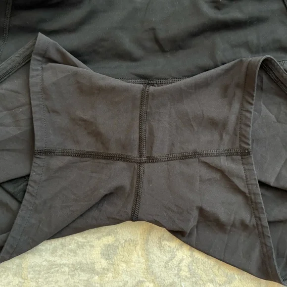Lululemon Run Times Short II *4" Black (First Release) *Flawed - Picture 6 of 14